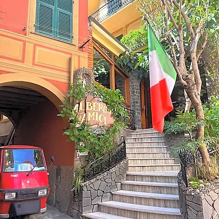 Albergo Degli Amici-3